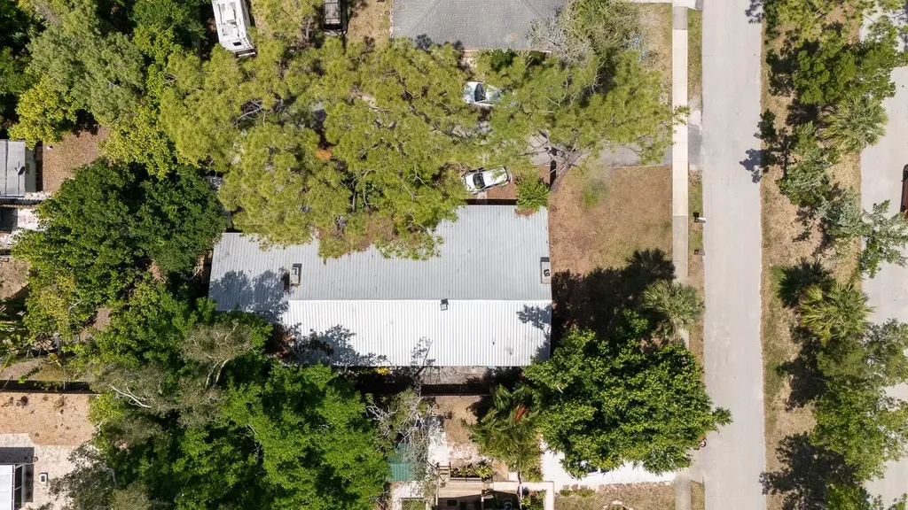 2110 Palm Terrace Sarasota FL 34231