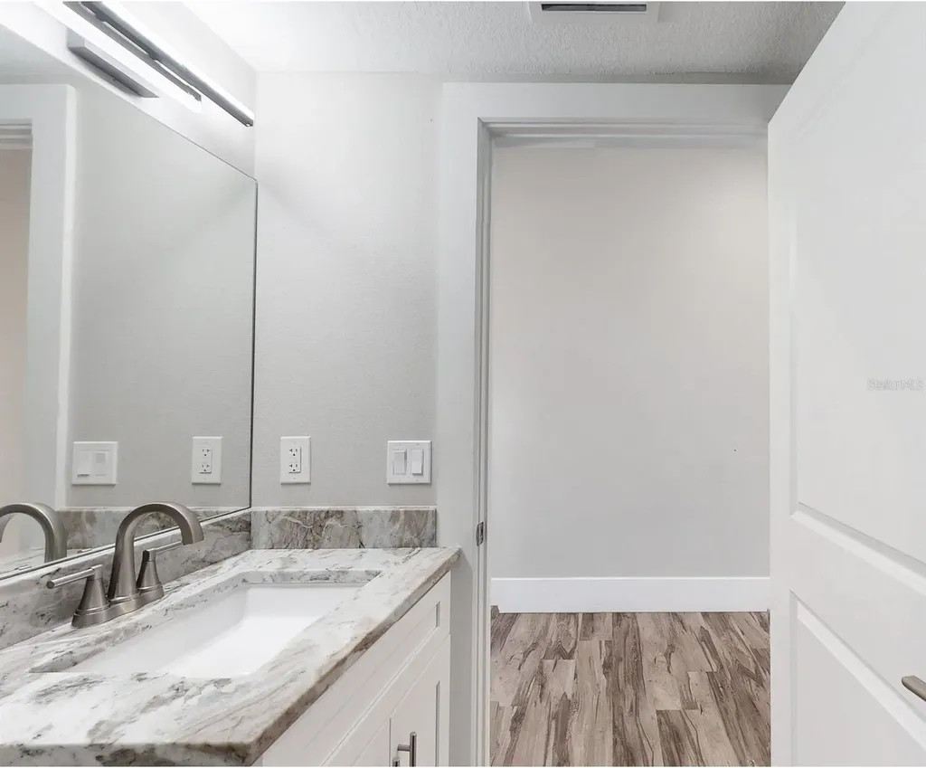 3205 W Nassau Street Tampa FL 33607
