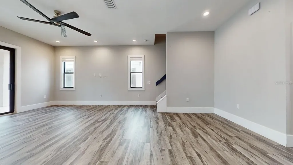 3205 W Nassau Street Tampa FL 33607