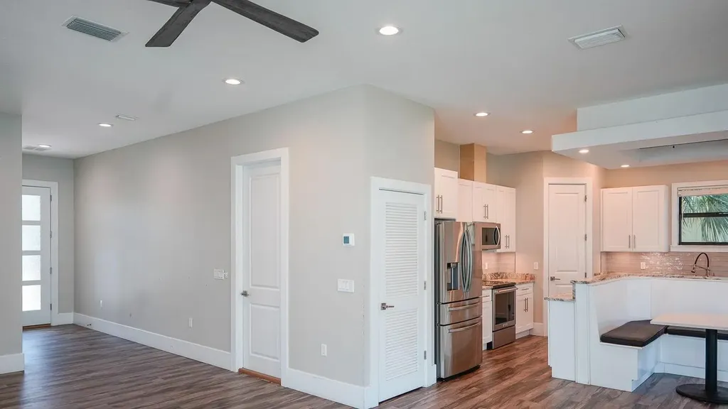 3205 W Nassau Street Tampa FL 33607