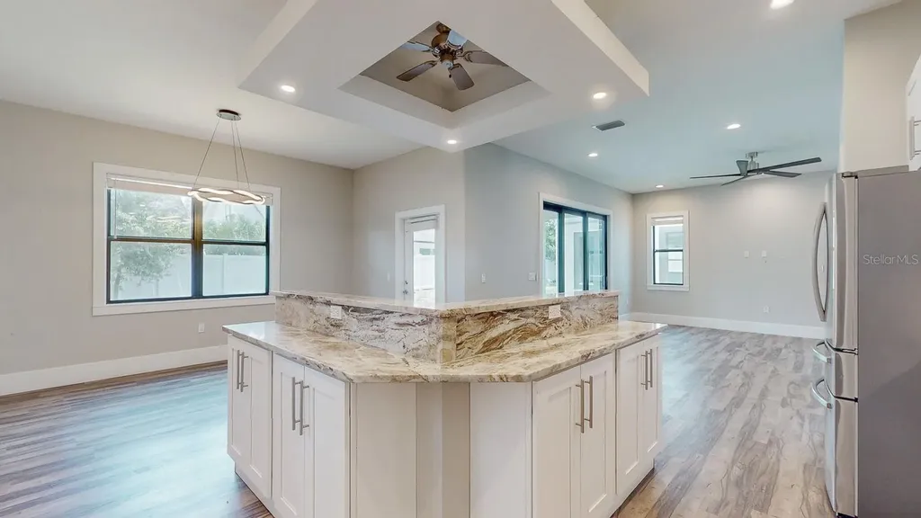 3205 W Nassau Street Tampa FL 33607
