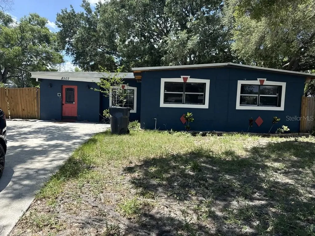 8507 Libby Lane Tampa FL 33619