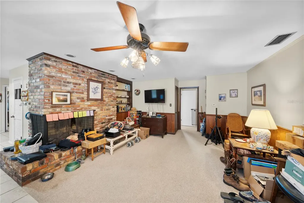 2137 SE 11th Street Ocala FL 34471