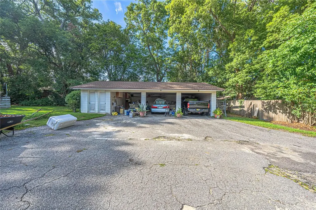 2137 SE 11th Street Ocala FL 34471