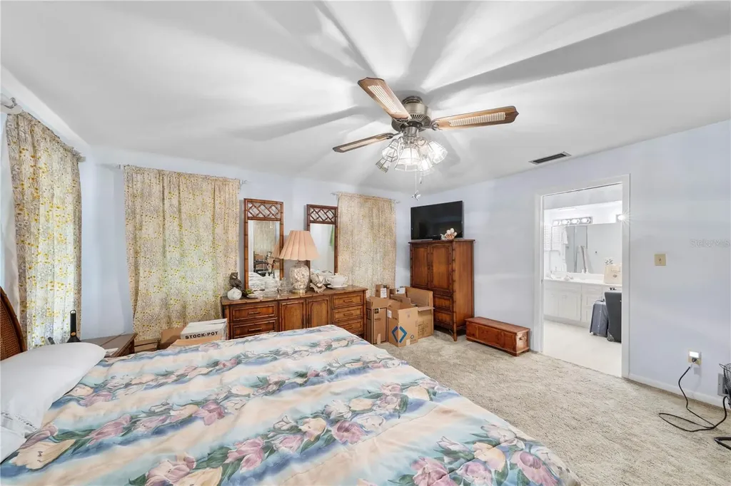 2137 SE 11th Street Ocala FL 34471
