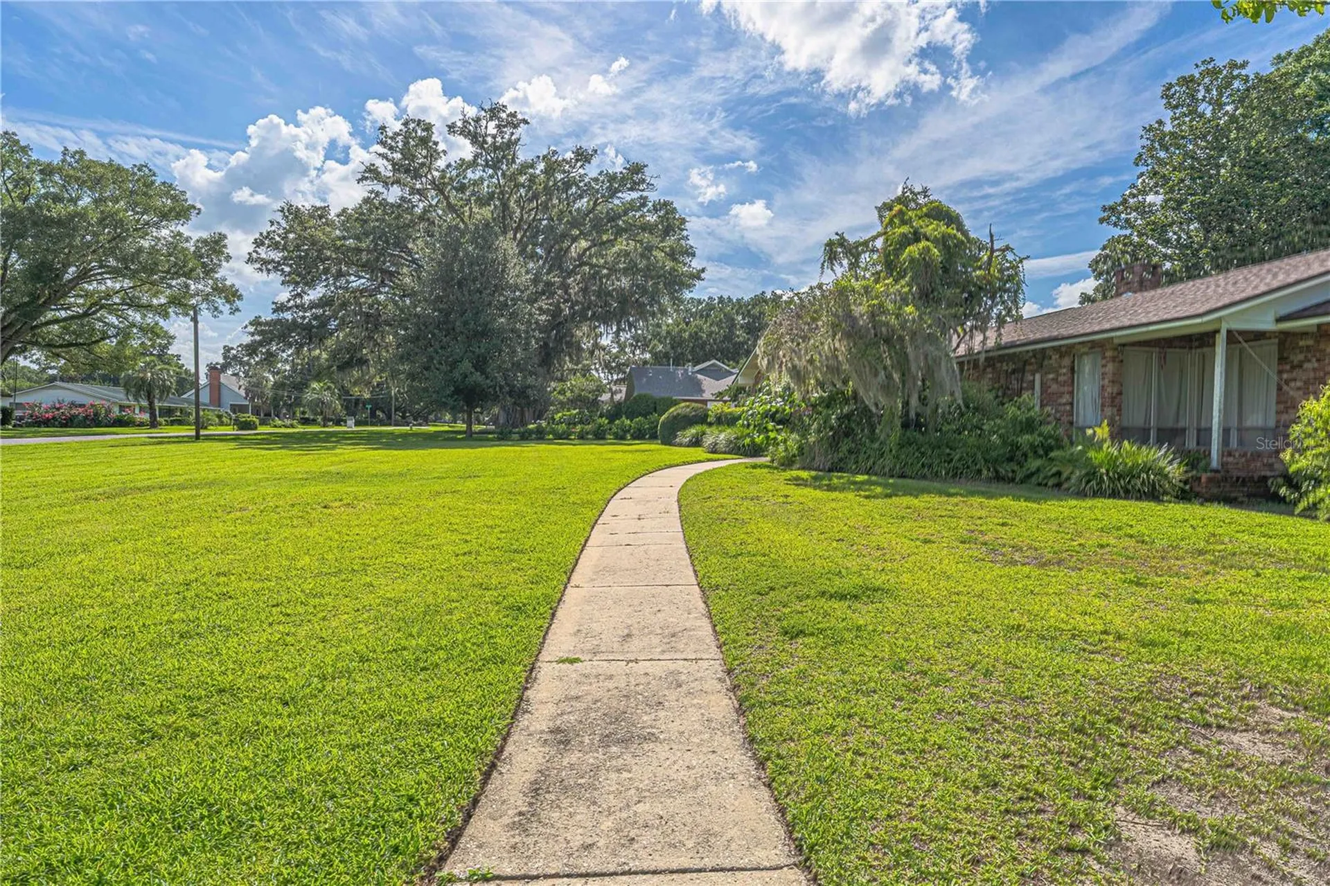 2137 SE 11th Street Ocala FL 34471
