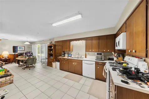 2137 SE 11th Street Ocala FL 34471