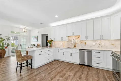 111 91st Avenue Treasure Island FL 33706