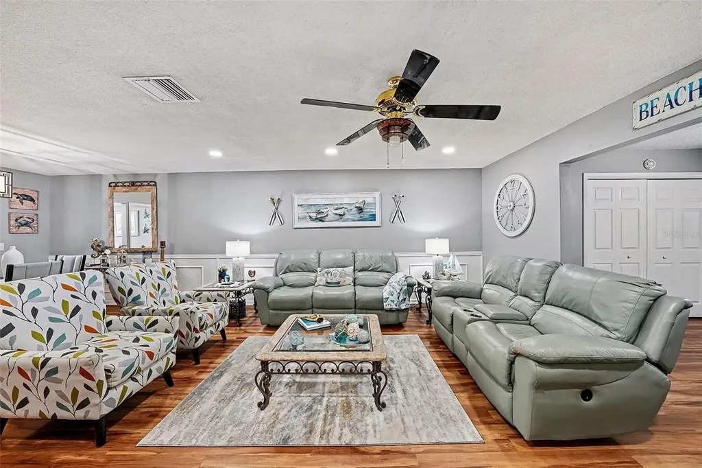 1659 S Lake Avenue Clearwater FL 33756