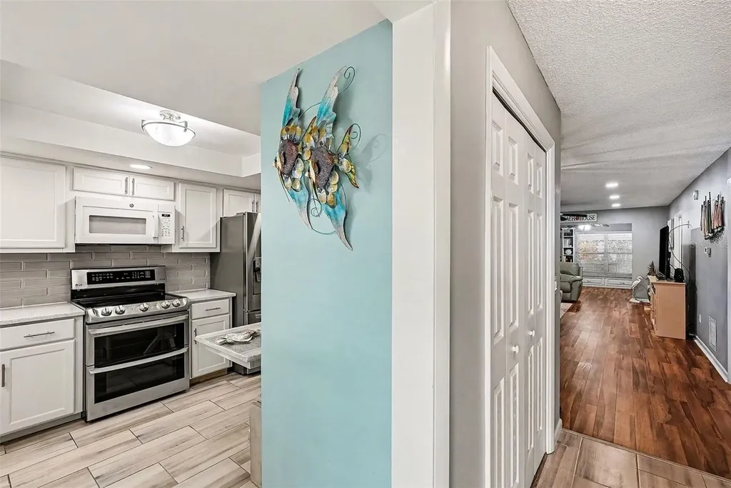 1659 S Lake Avenue Clearwater FL 33756