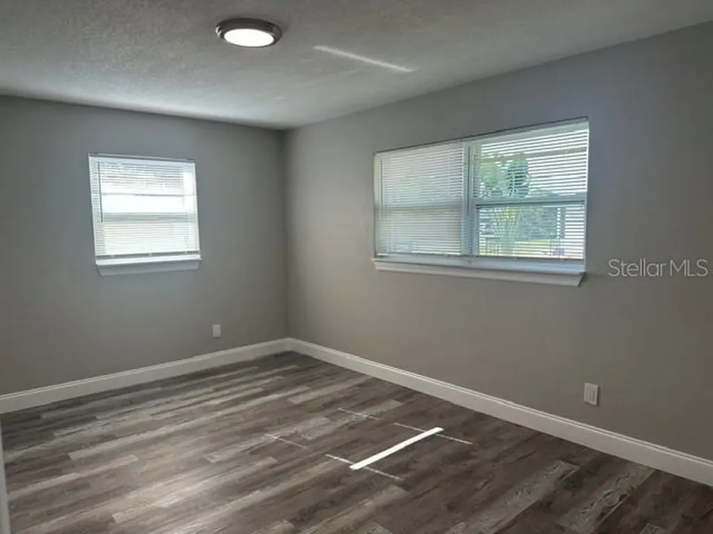 11525 81st Place Seminole FL 33772