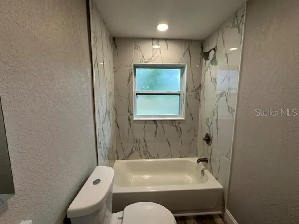 11525 81st Place Seminole FL 33772