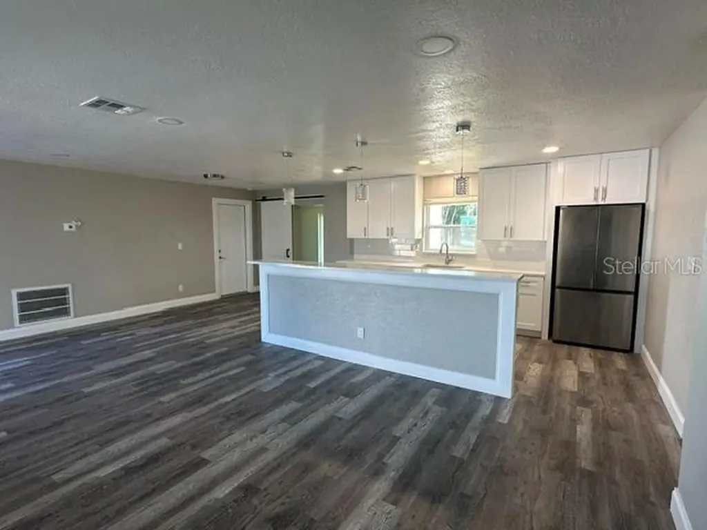 11525 81st Place Seminole FL 33772