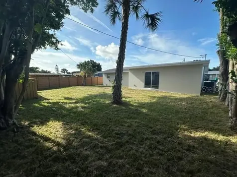 11525 81st Place Seminole FL 33772