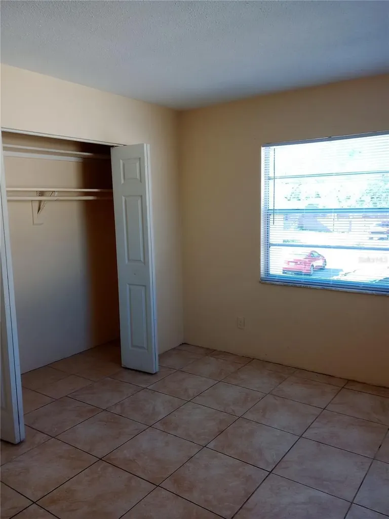 1217 Kennedy Road Daytona Beach FL 32117