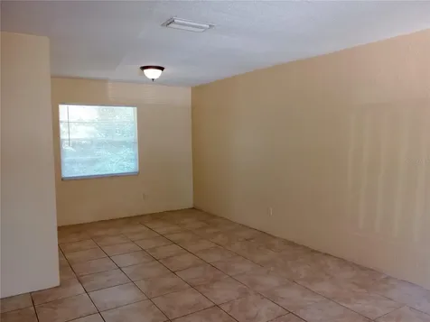 1217 Kennedy Road Daytona Beach FL 32117