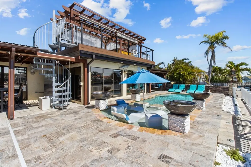 357 La Hacienda Drive Indian Rocks Beach FL 33785