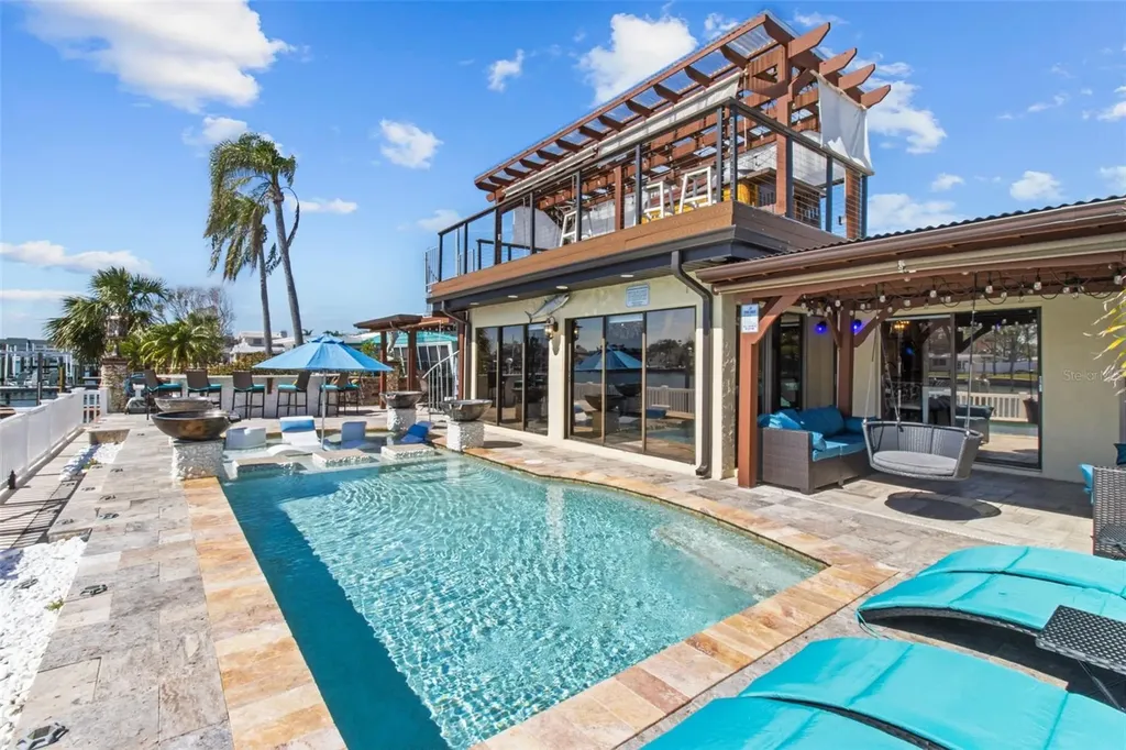357 La Hacienda Drive Indian Rocks Beach FL 33785