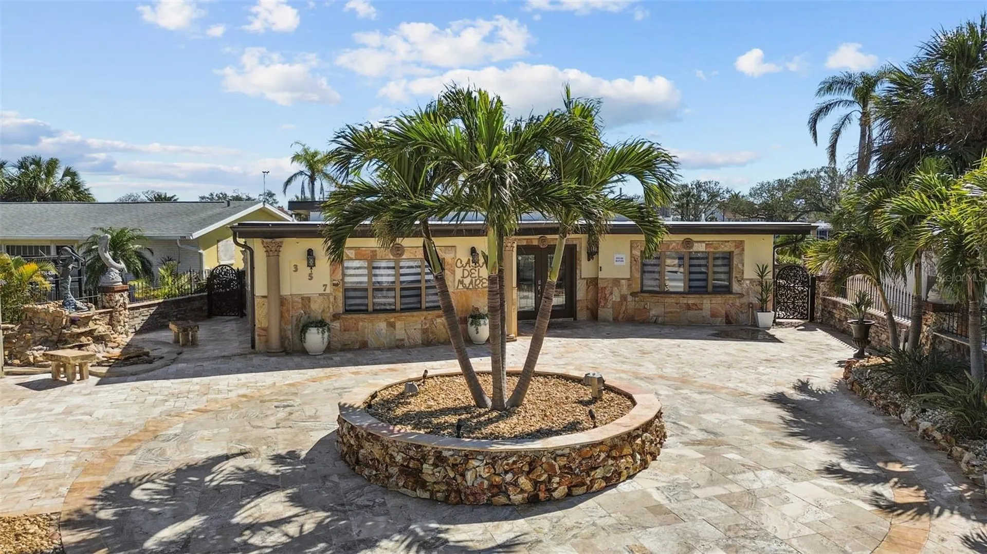 357 La Hacienda Drive Indian Rocks Beach FL 33785