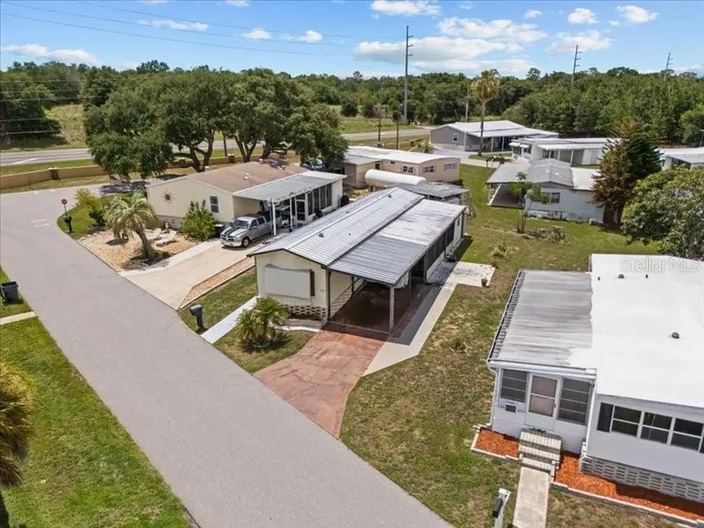 111 Cherrywood Drive Lake Wales FL 33898