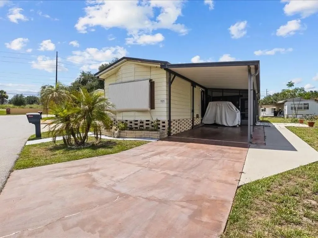 111 Cherrywood Drive Lake Wales FL 33898