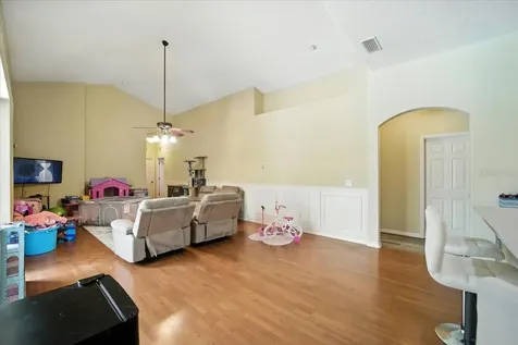 24 Lakeside Place W Palm Coast FL 32137