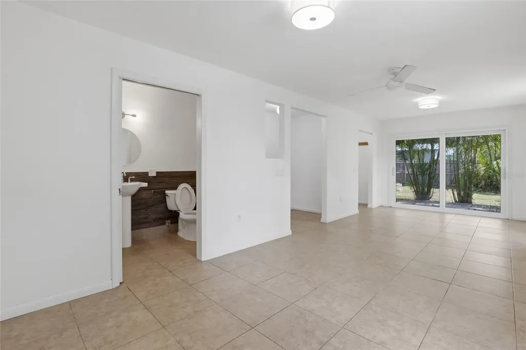 2627 Dueby Street Sarasota FL 34231
