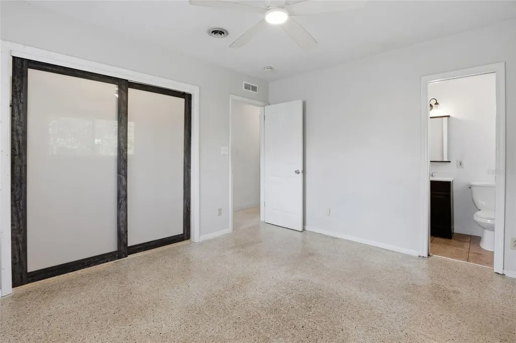 2627 Dueby Street Sarasota FL 34231