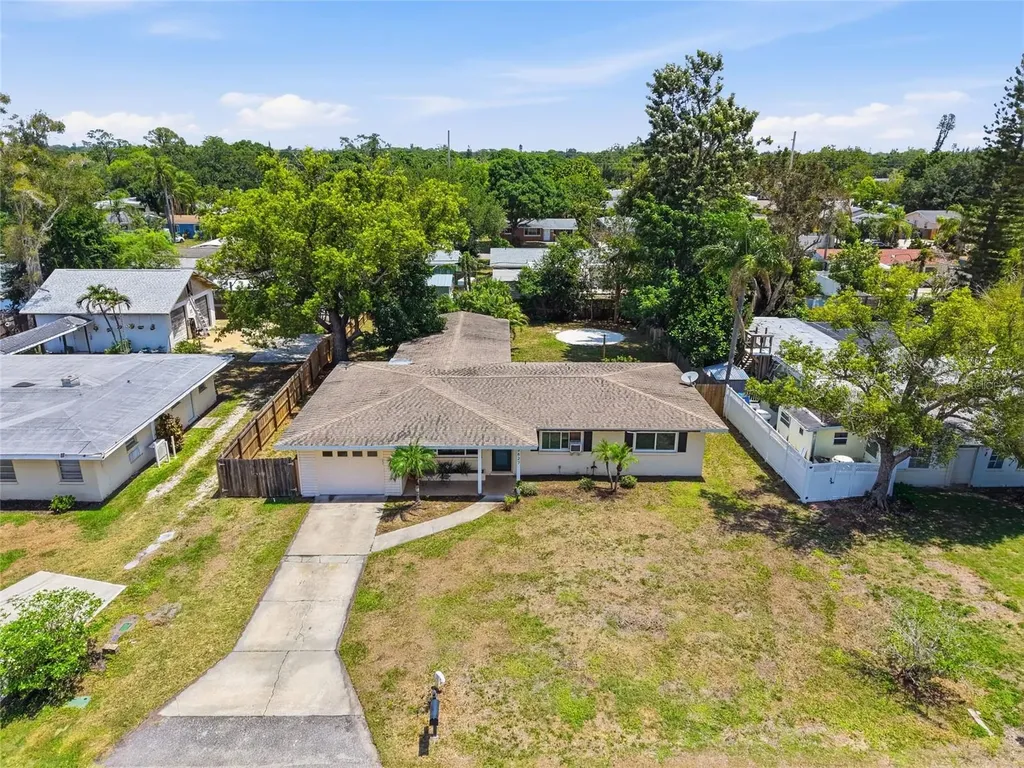 2627 Dueby Street Sarasota FL 34231
