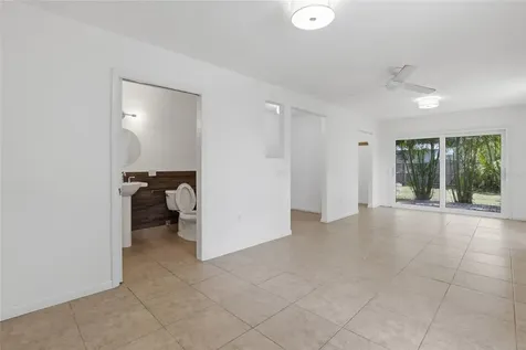 2627 Dueby Street Sarasota FL 34231