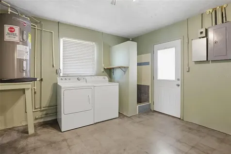 2627 Dueby Street Sarasota FL 34231