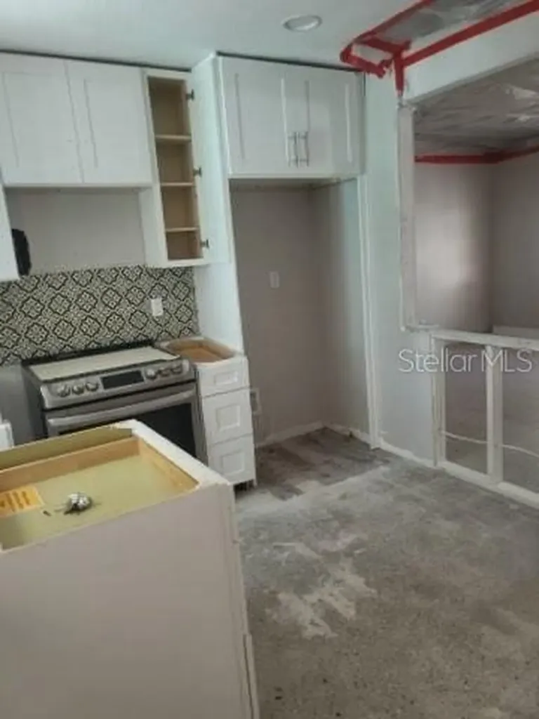 11220 Cherokee Drive St Petersburg FL 33708