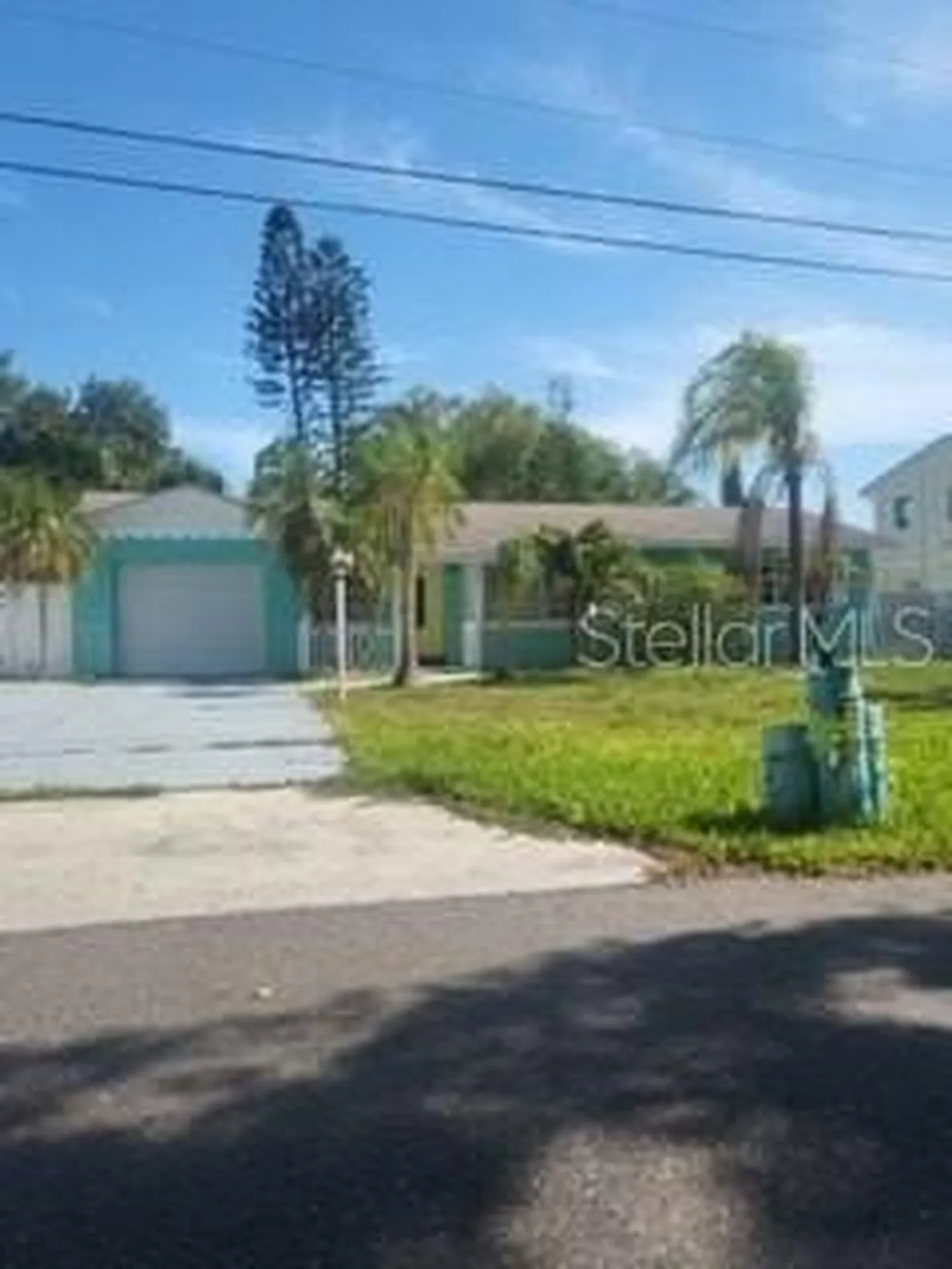 11220 Cherokee Drive St Petersburg FL 33708