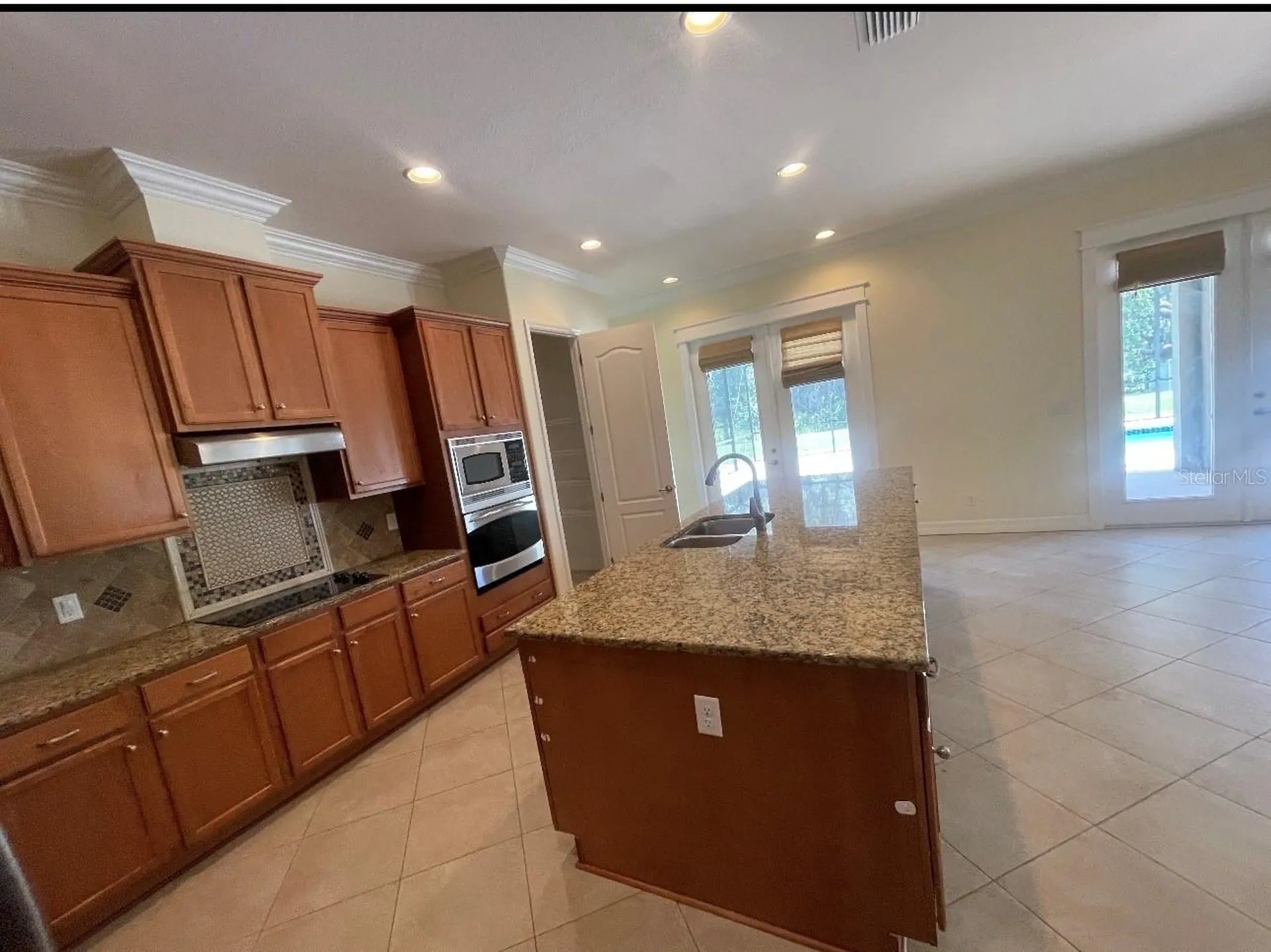 10531 Mistflower Lane Tampa FL 33647