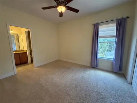 10531 Mistflower Lane Tampa FL 33647