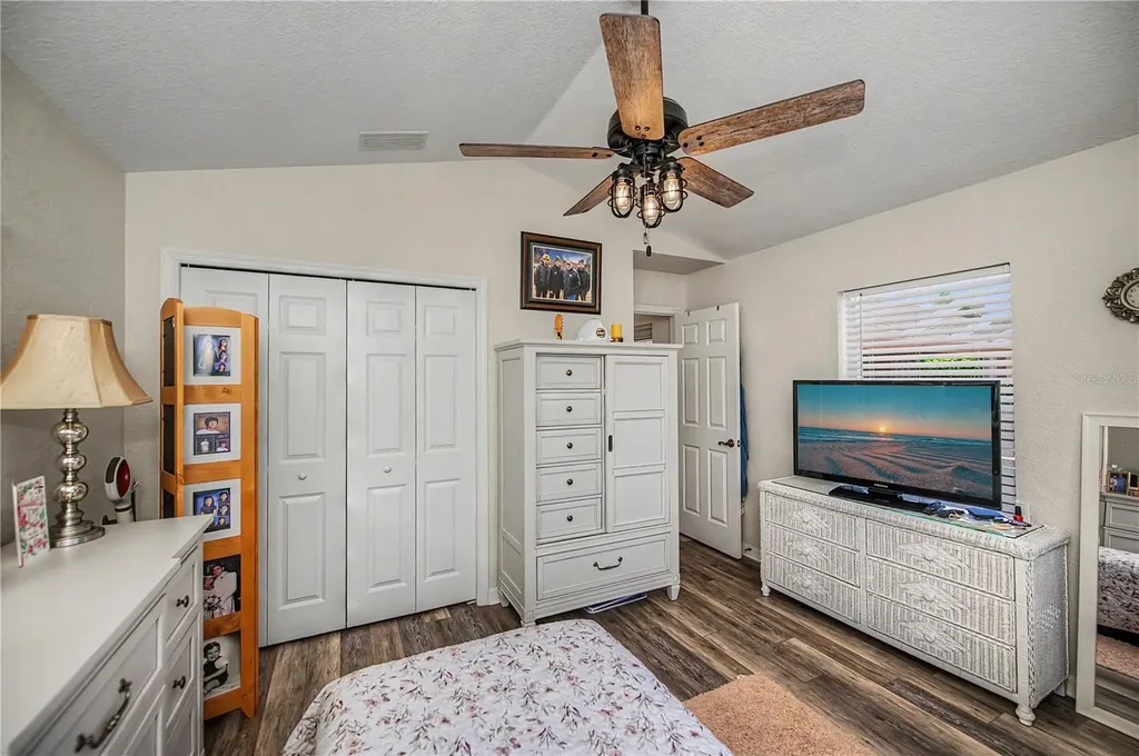 113 & 121 Red Cedar Park Rotonda West FL 33947