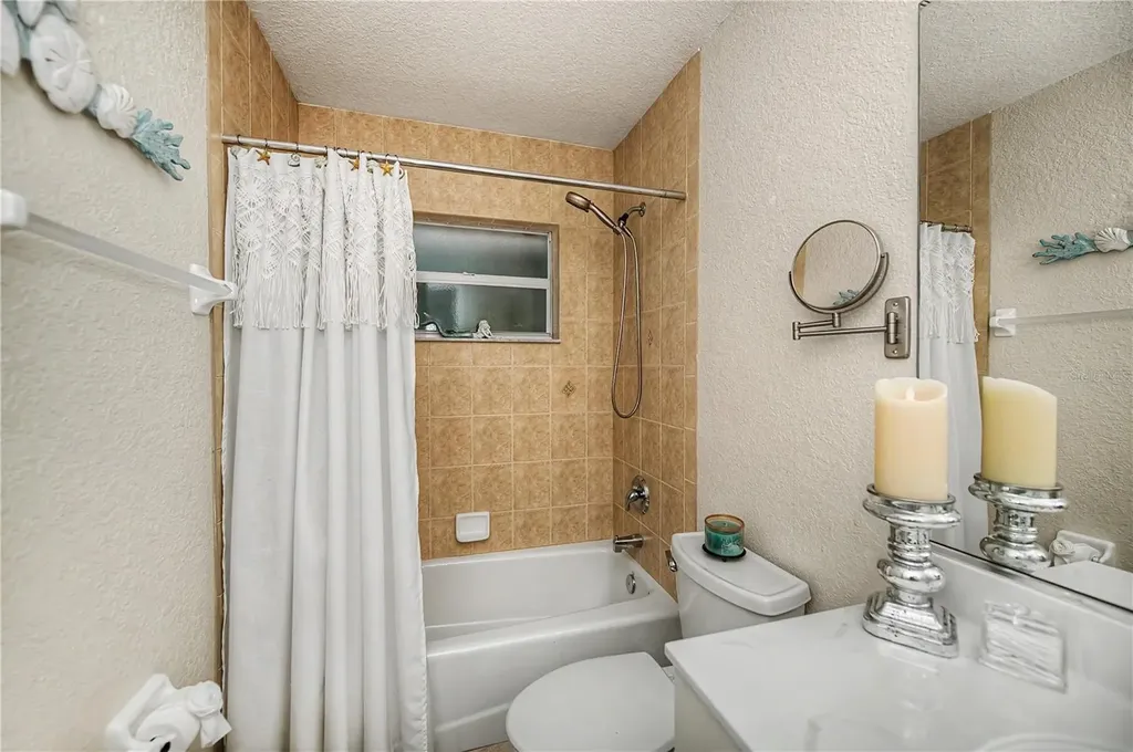 113 & 121 Red Cedar Park Rotonda West FL 33947