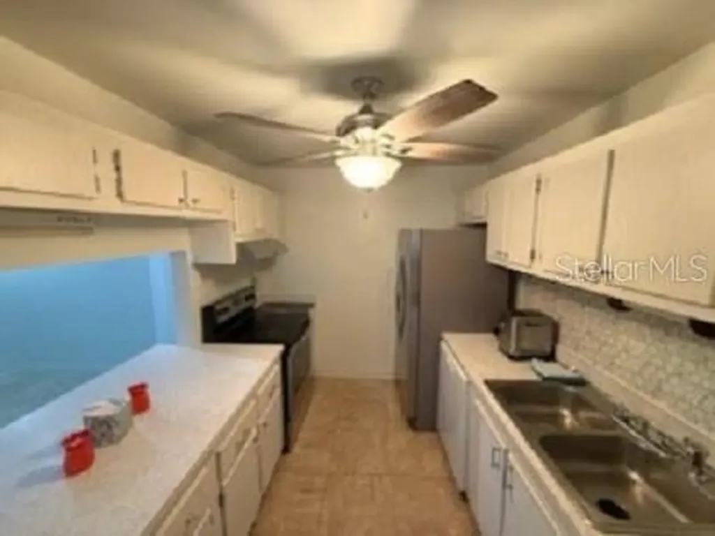 620 62nd Avenue N St Petersburg FL 33702
