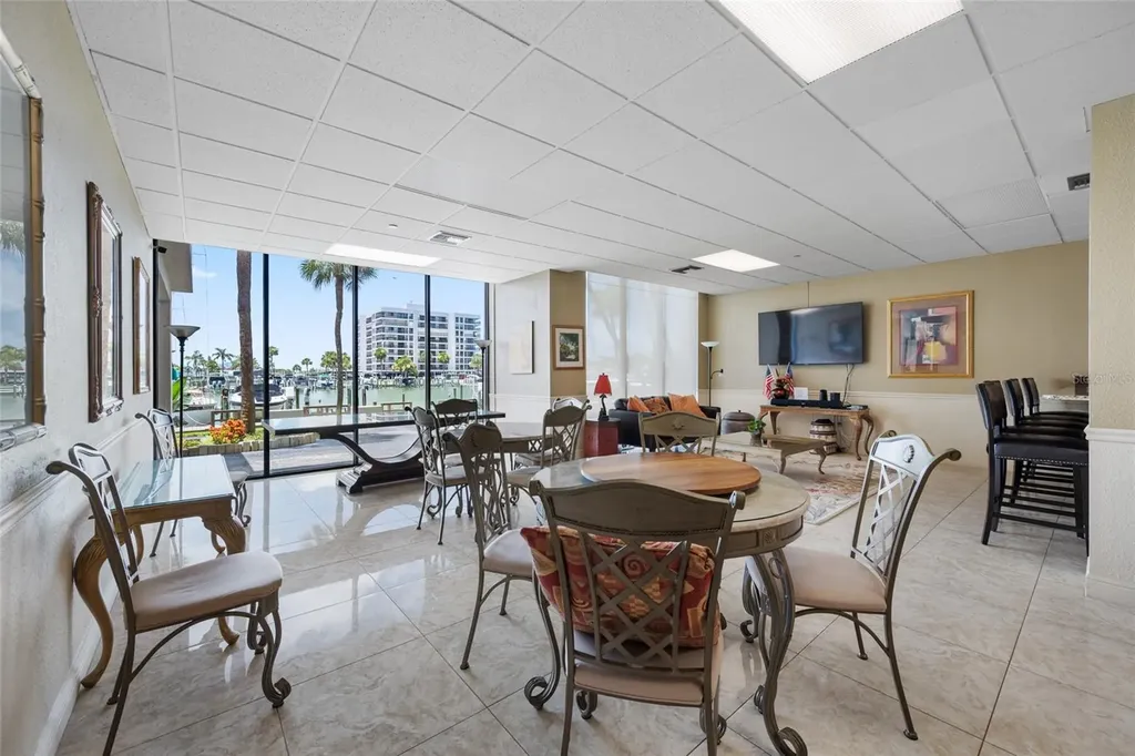 1621 Gulf Boulevard Clearwater Beach FL 33767