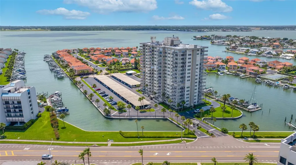 1621 Gulf Boulevard Clearwater Beach FL 33767