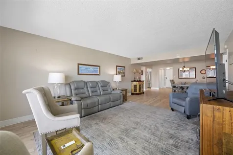 1621 Gulf Boulevard Clearwater Beach FL 33767