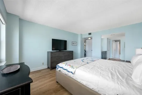 1621 Gulf Boulevard Clearwater Beach FL 33767