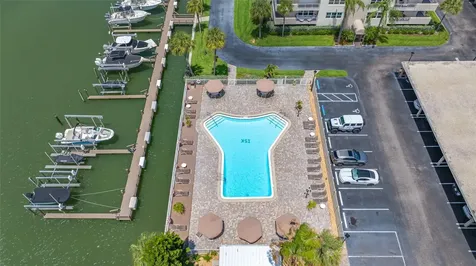 1621 Gulf Boulevard Clearwater Beach FL 33767