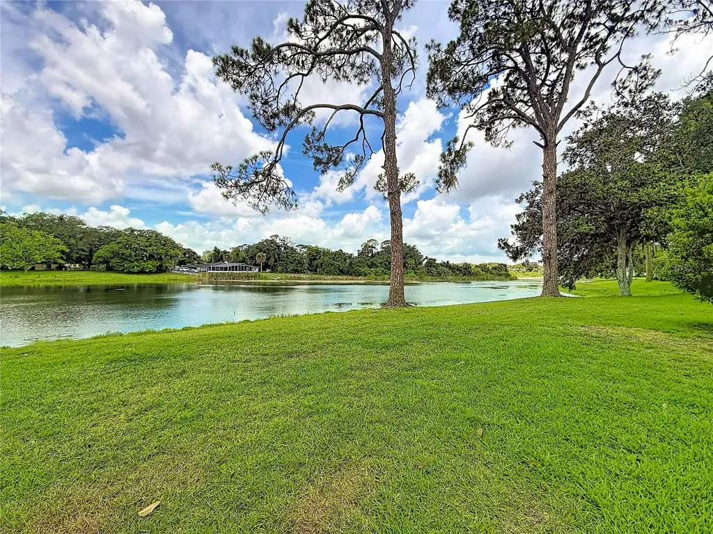 655 Midway Drive Ocala FL 34472