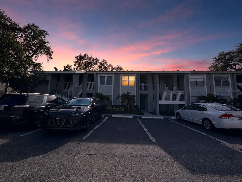 5440 S Macdill Avenue Tampa FL 33611