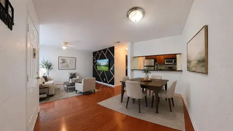 5440 S Macdill Avenue Tampa FL 33611