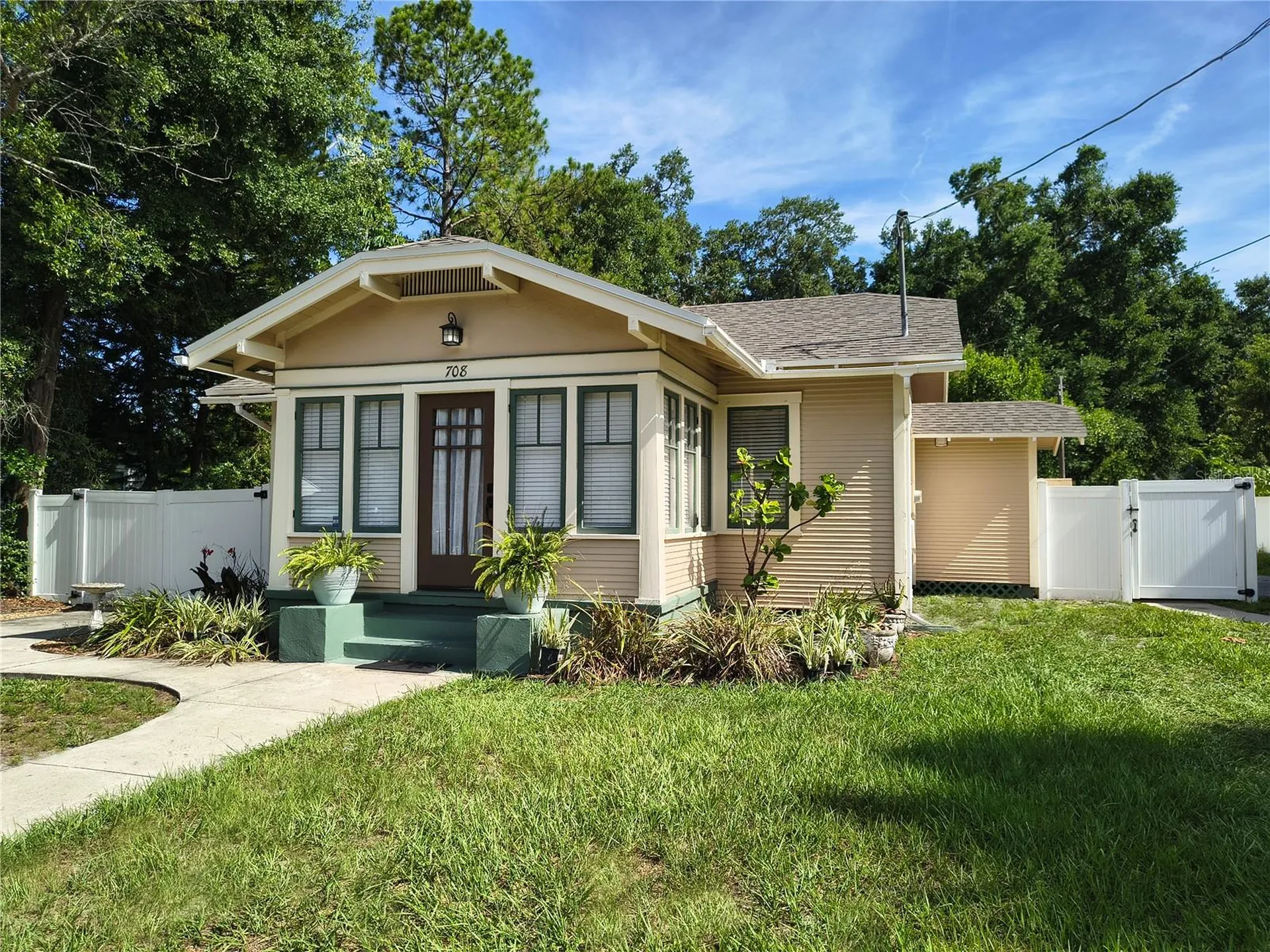 708 W Idlewild Avenue Tampa FL 33604