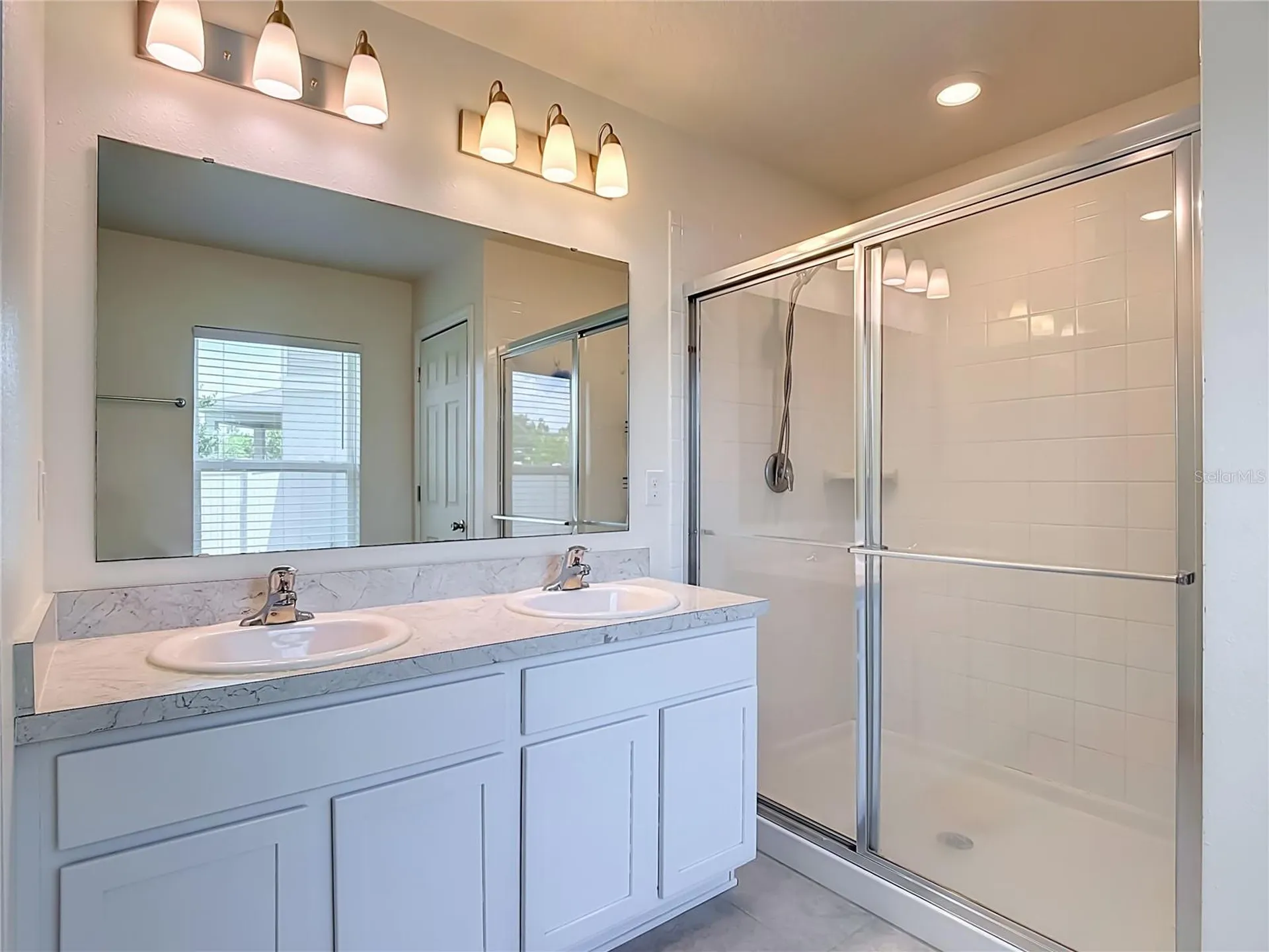1045 Augustus Drive Davenport FL 33896