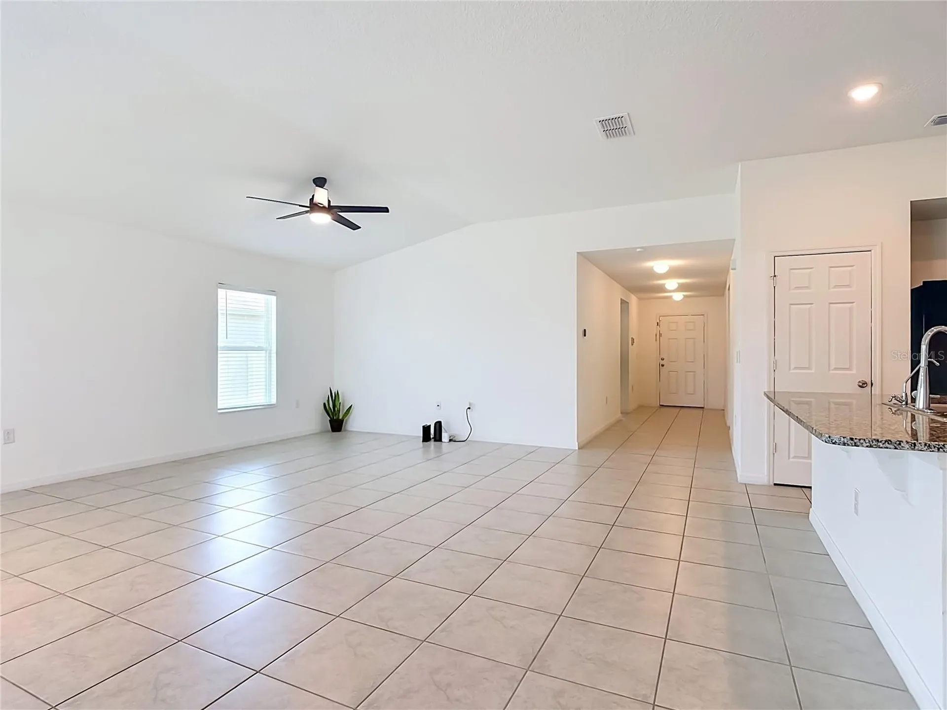 1045 Augustus Drive Davenport FL 33896