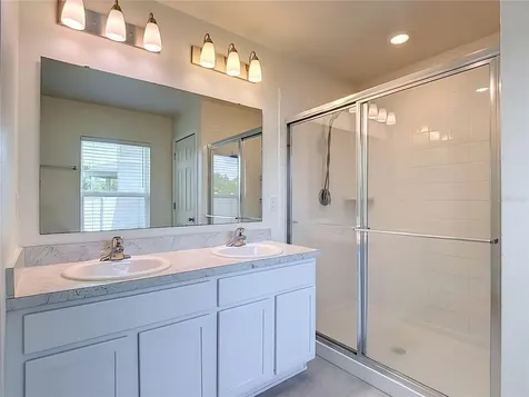 1045 Augustus Drive Davenport FL 33896
